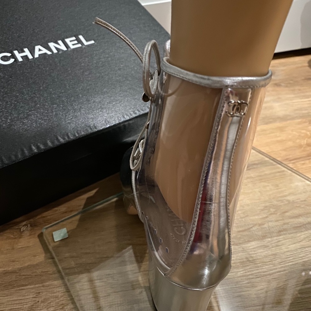 Chanel open boots.size 37. - Picture 3 of 10